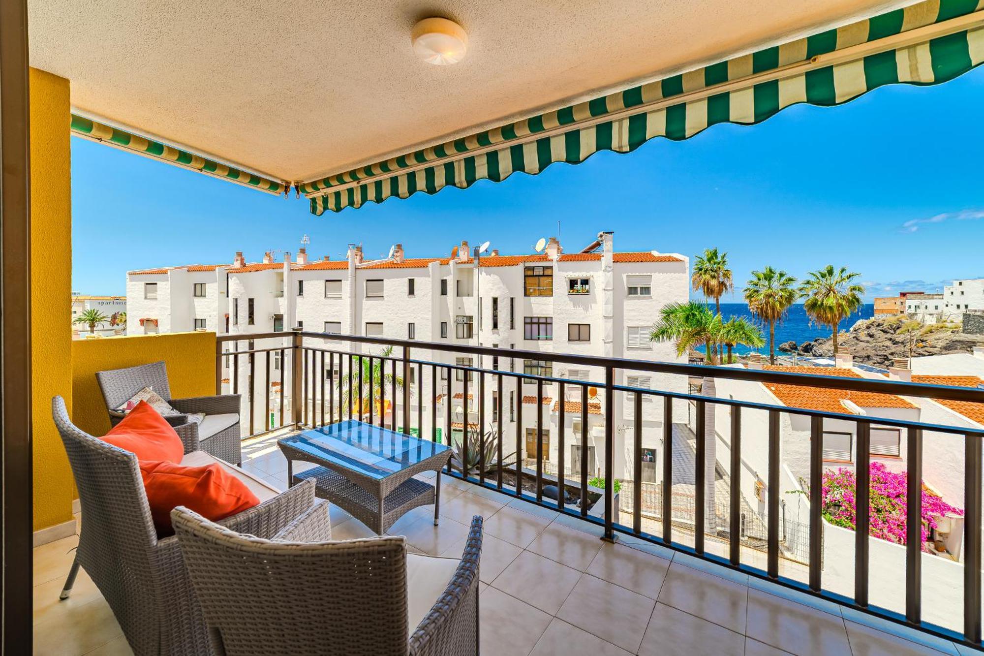 Family Apartment With 3 Bedrooms And Balcony Near Los Gigantes And Ocean Puerto de Santiago  Exterior foto