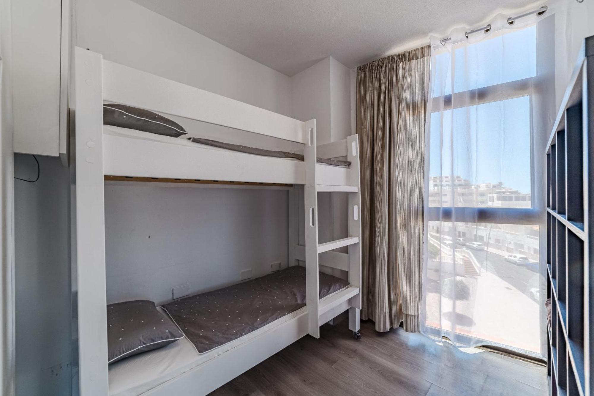 Family Apartment With 3 Bedrooms And Balcony Near Los Gigantes And Ocean Puerto de Santiago  Exterior foto